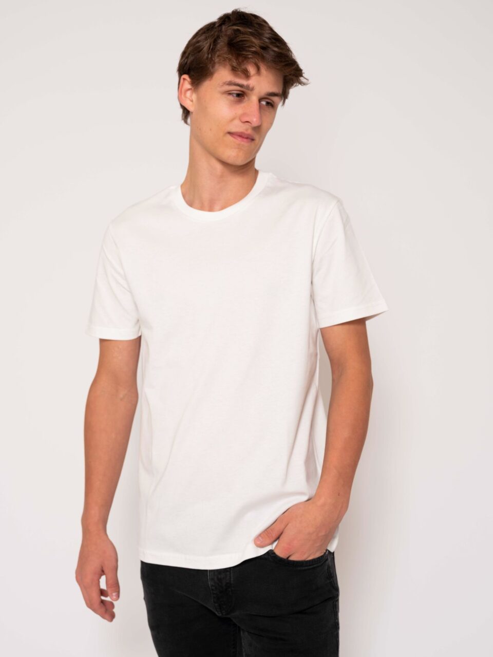 STROM_basic collection_off white_shirt.