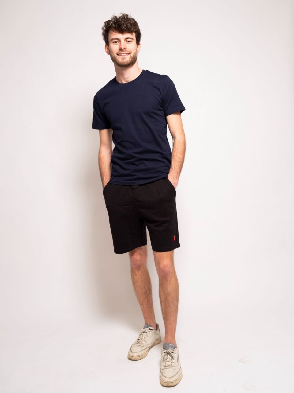 STROM_Black_Shorts_Red Chili_Comfy_Simple